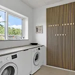 بيت للعطل In With Sauna - D62710 *