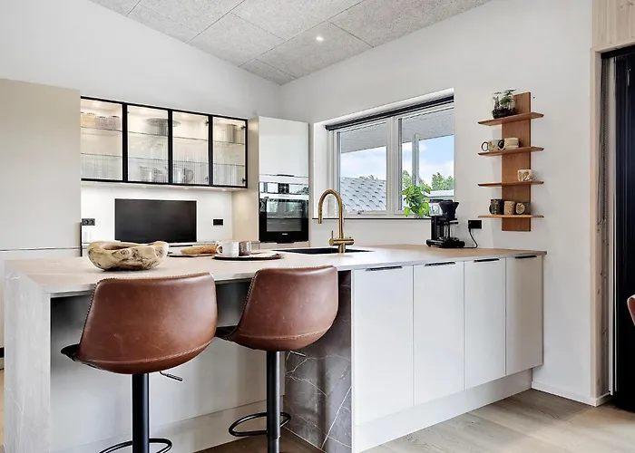 In With Sauna - D62710 *